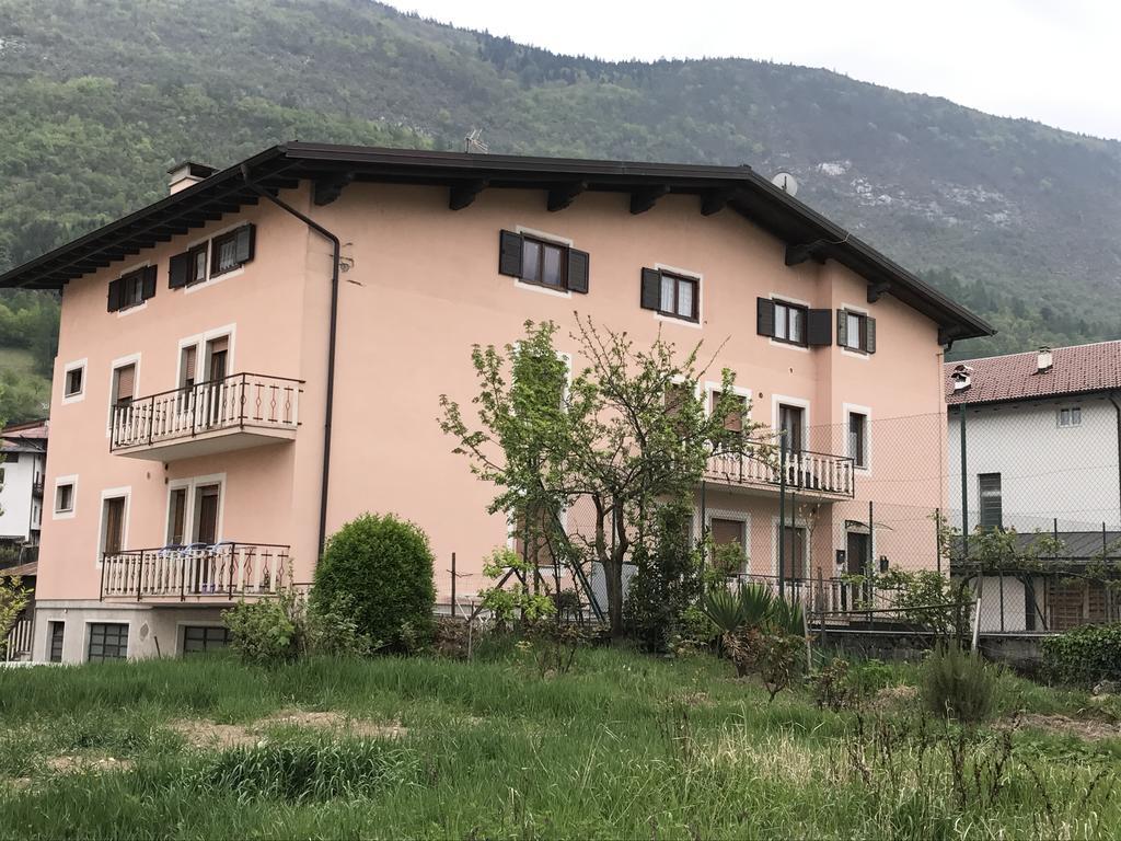 Palazzina Rosa Apartment Спормаджоре Екстериор снимка